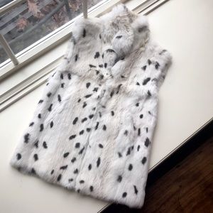 ✨ Host Pick ✨ MaxMara Rabbit Fur Vest